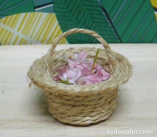 Antig&uuml;edades: Cesto Mimbre Miniatura - Foto 2