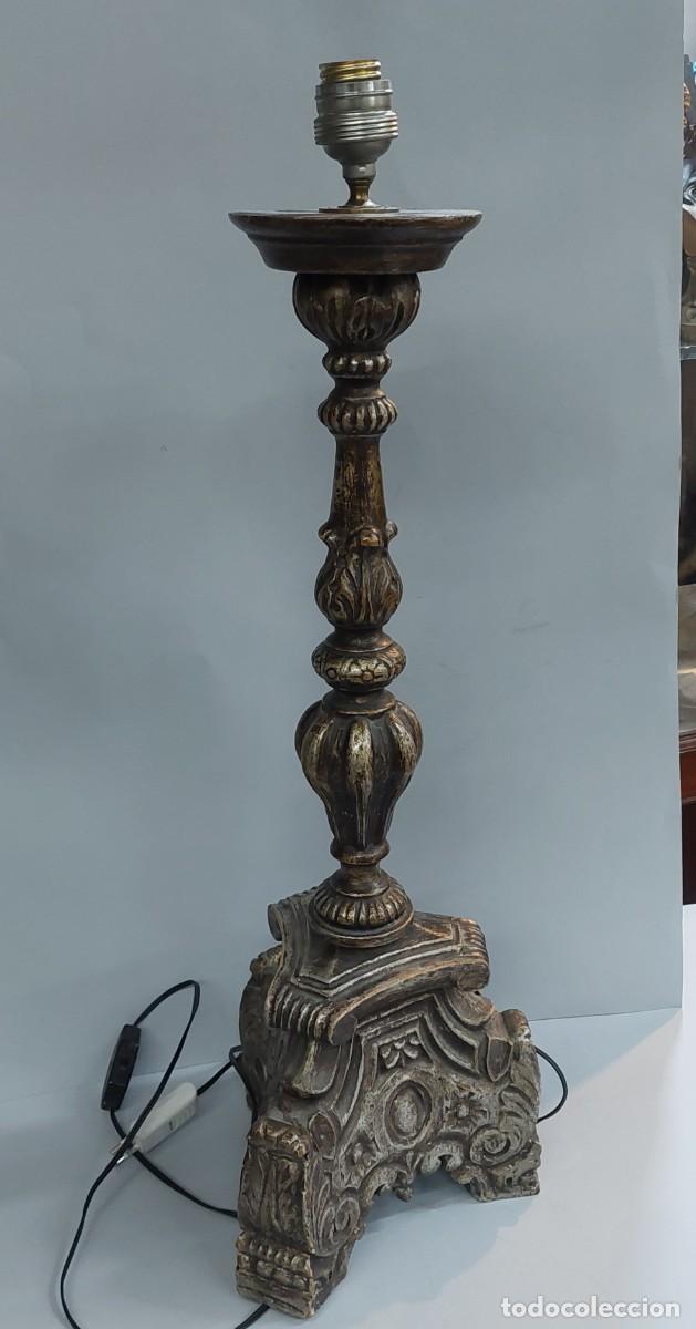Antig&uuml;edades: Hachero de estilo barroco de madera plateada - Foto 1