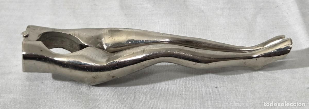 Antig&uuml;edades: Cascanueces en forma de piernas de mujer - Foto 7