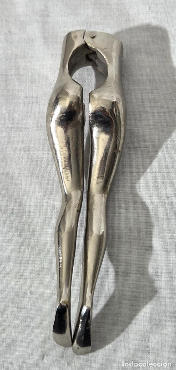 Antig&uuml;edades: Cascanueces en forma de piernas de mujer - Foto 8