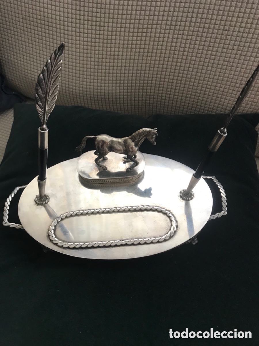Antig&uuml;edades: Escriban&iacute;a de plata con caballo - Foto 1