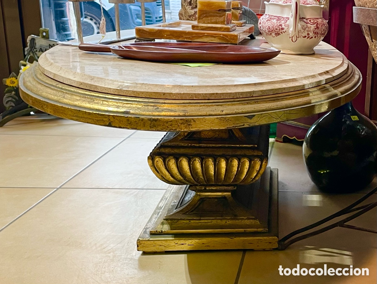 Antig&uuml;edades: Mesa central ovalada Neocl&aacute;sico, de m&aacute;rmol y madera. - Foto 2