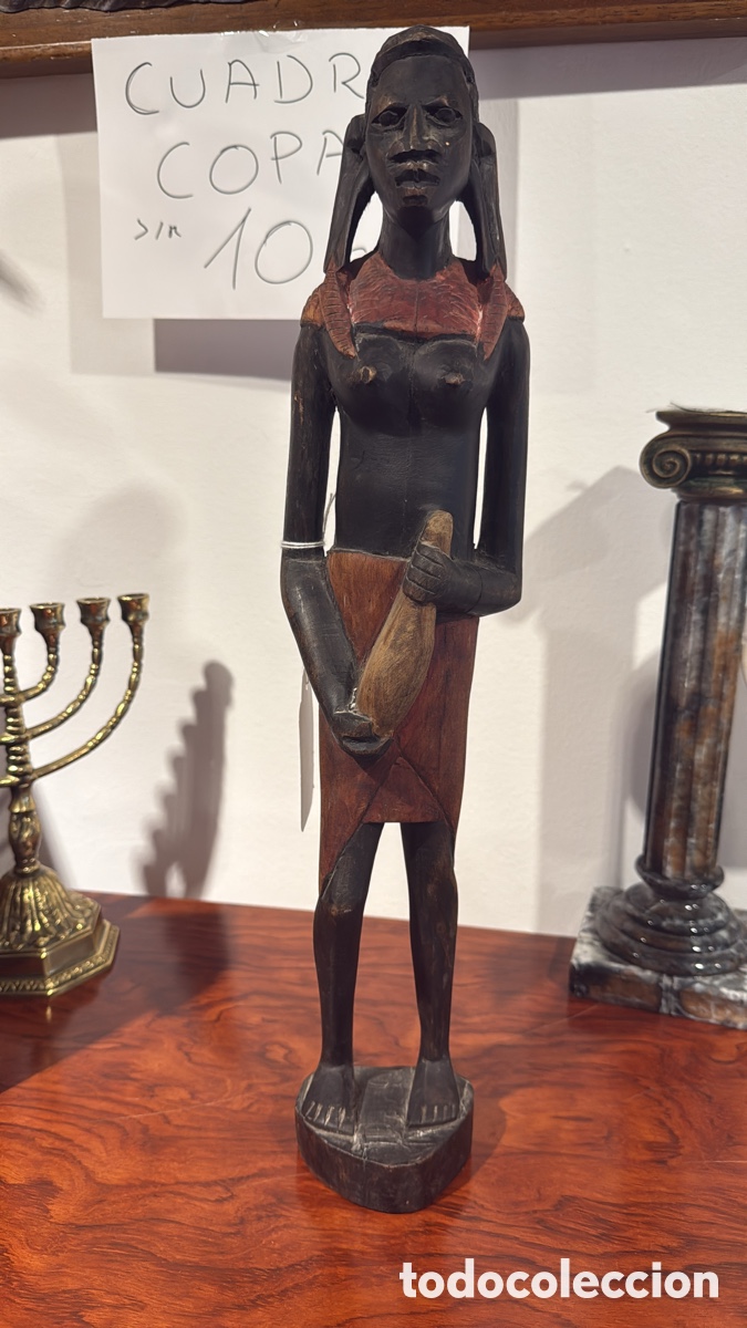 Antiguidades: FIGURA AFRICANA POLICROMADA