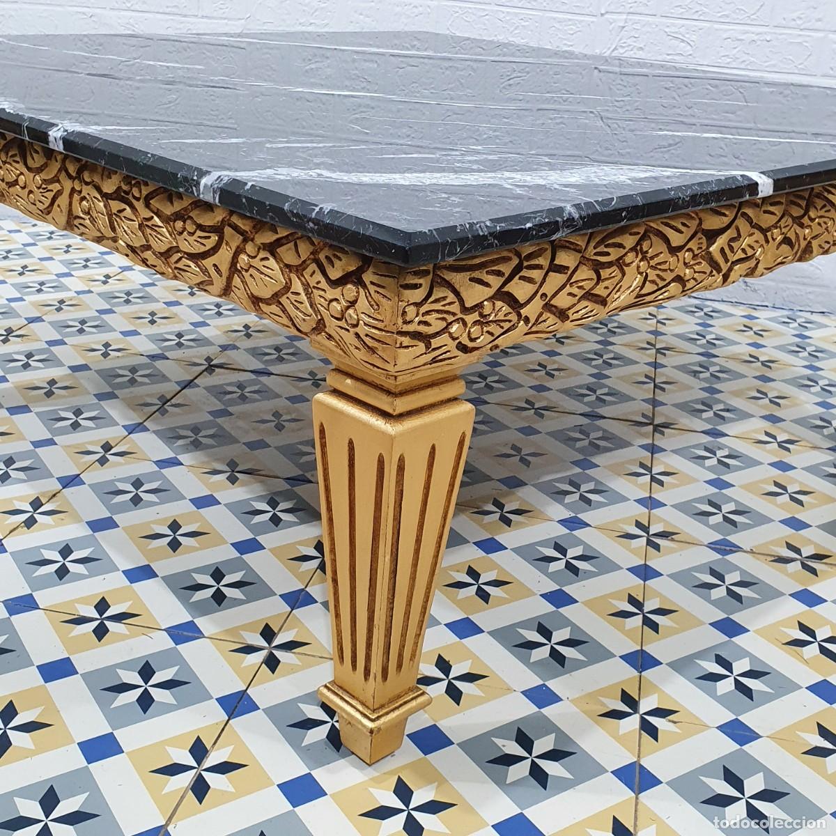 Antig&uuml;edades: Mesa de centro estilo barroco dorada tapa de m&aacute;rmol - Foto 1