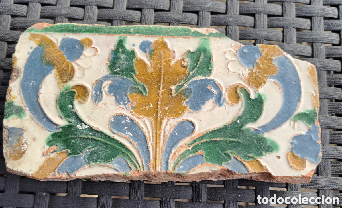 Antig&uuml;edades: Azulejo Siglo XVI. Toledo. - Foto 1