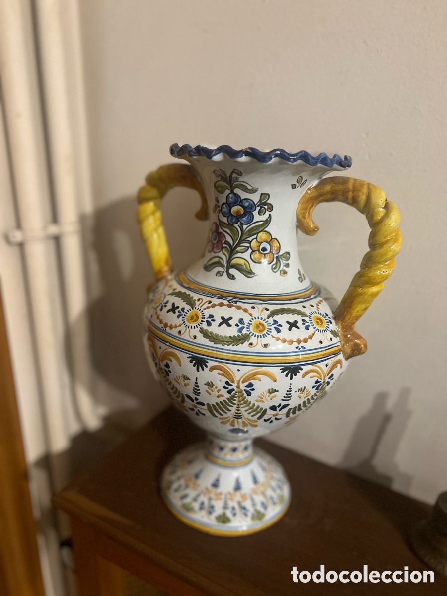 Antig&uuml;edades: Jarr&oacute;n Talavera de la Reina - Foto 2