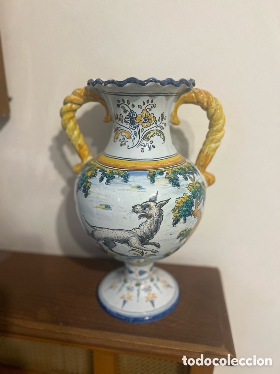 Antig&uuml;edades: Jarr&oacute;n Talavera de la Reina - Foto 1