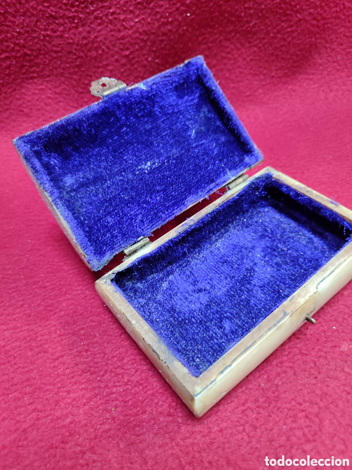 Antig&uuml;edades: Caja estuche de hueso. - Foto 2