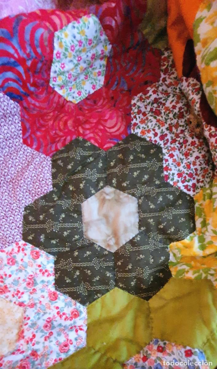 Antig&uuml;edades: Colcha patchwork handmade - Foto 1