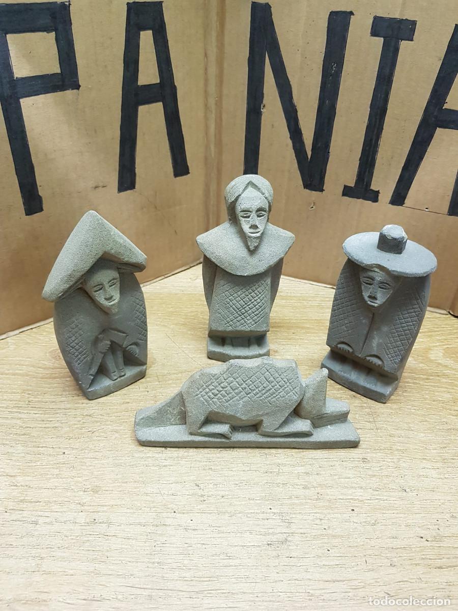 Antig&uuml;edades: LOTE DE 4 FIGURAS DE PIEDRA - Foto 1
