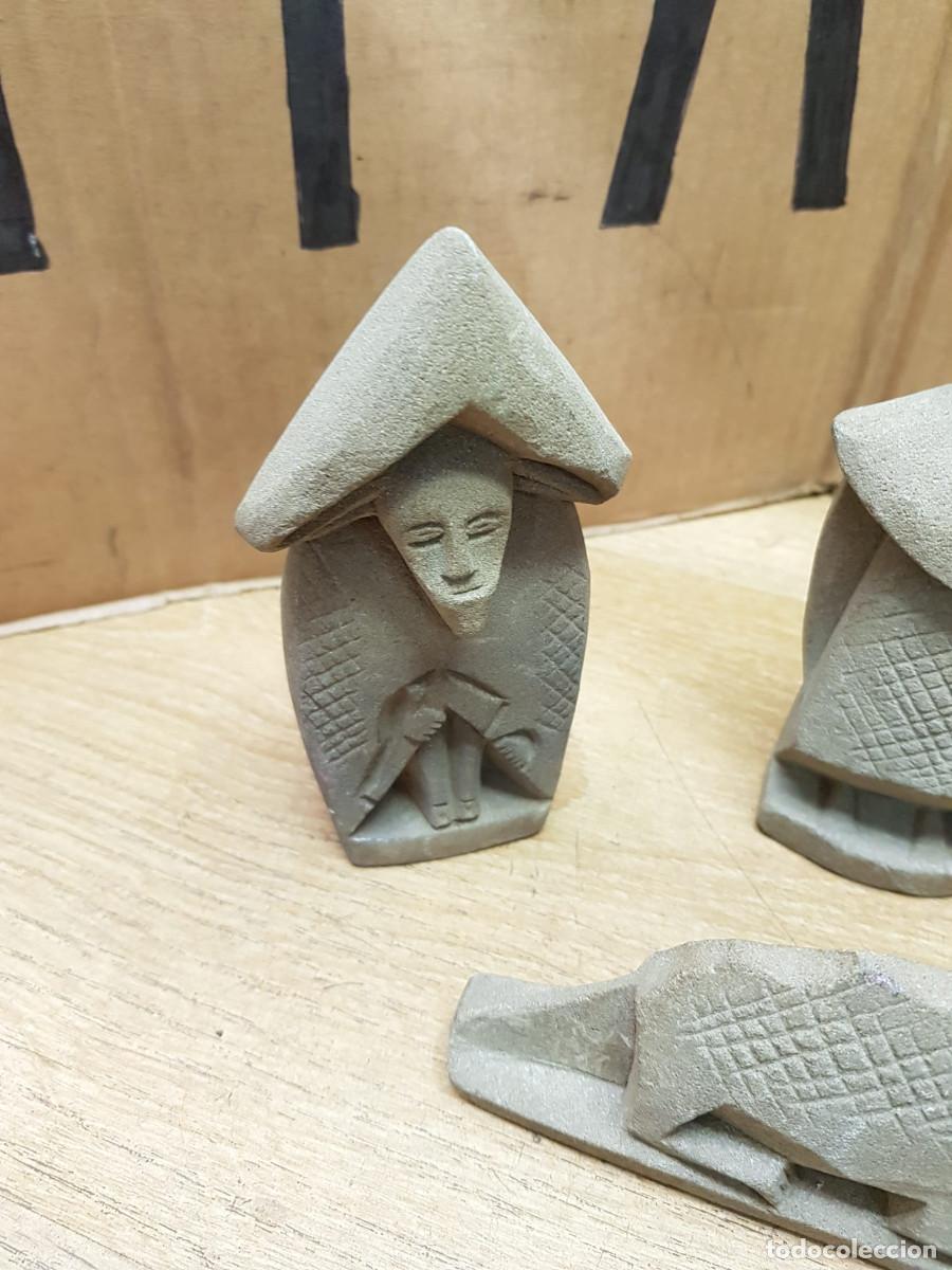 Antig&uuml;edades: LOTE DE 4 FIGURAS DE PIEDRA - Foto 2