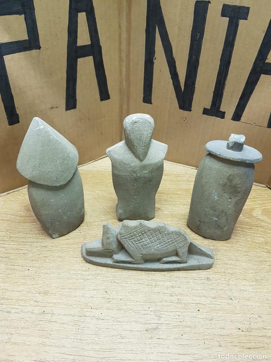 Antig&uuml;edades: LOTE DE 4 FIGURAS DE PIEDRA - Foto 5