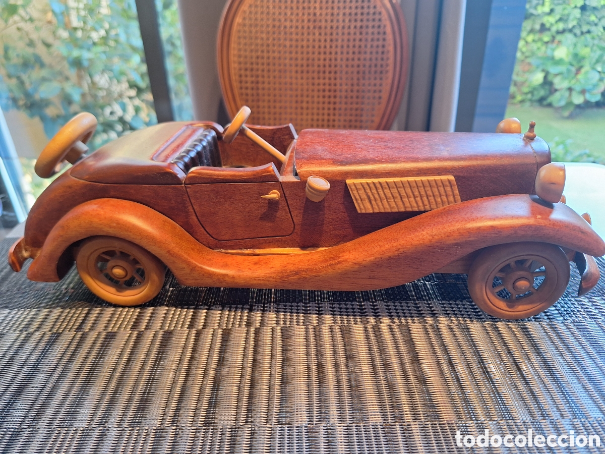 Antig&uuml;edades: Coche Art Deco en madera - Foto 1