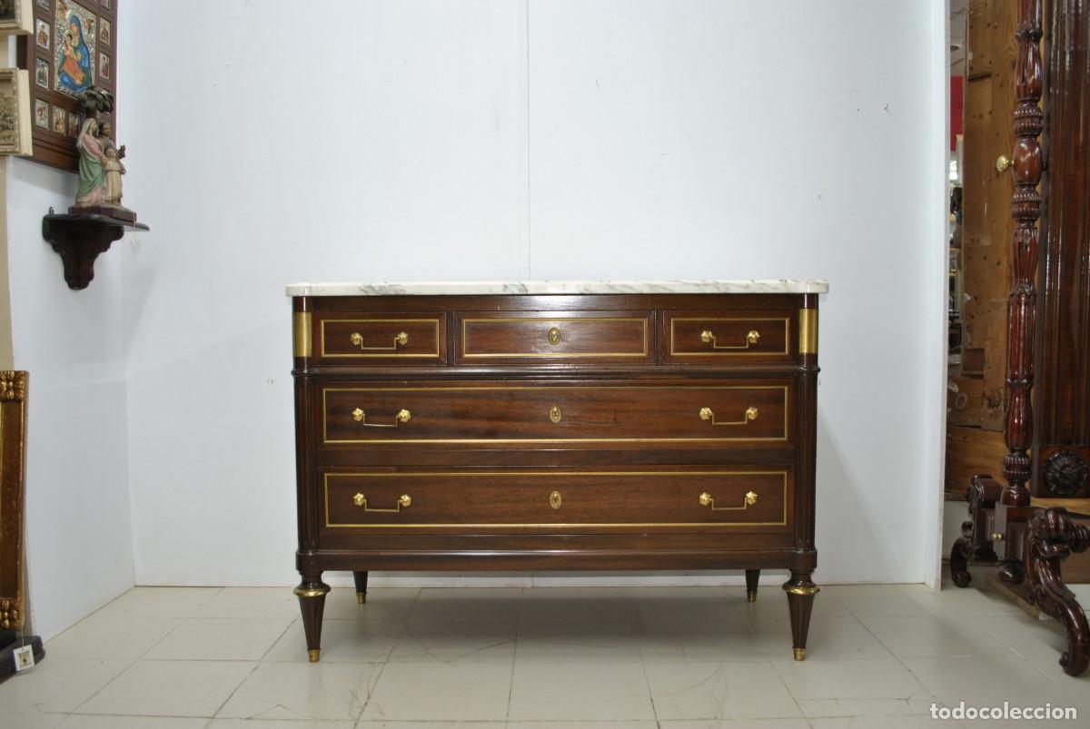 Antig&uuml;edades: C&Oacute;MODA MADERA Y BRONCE ESTILO LUIS XVI - Foto 2