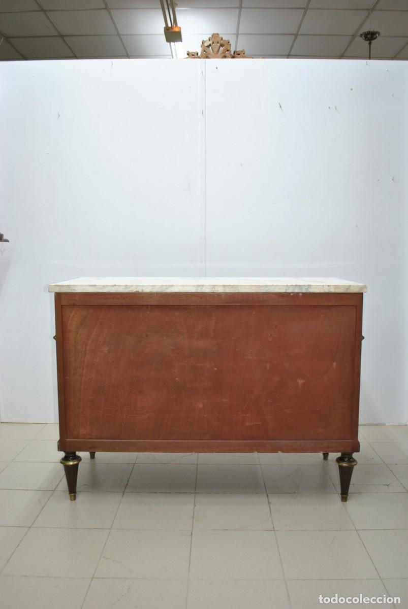 Antig&uuml;edades: C&Oacute;MODA MADERA Y BRONCE ESTILO LUIS XVI - Foto 8