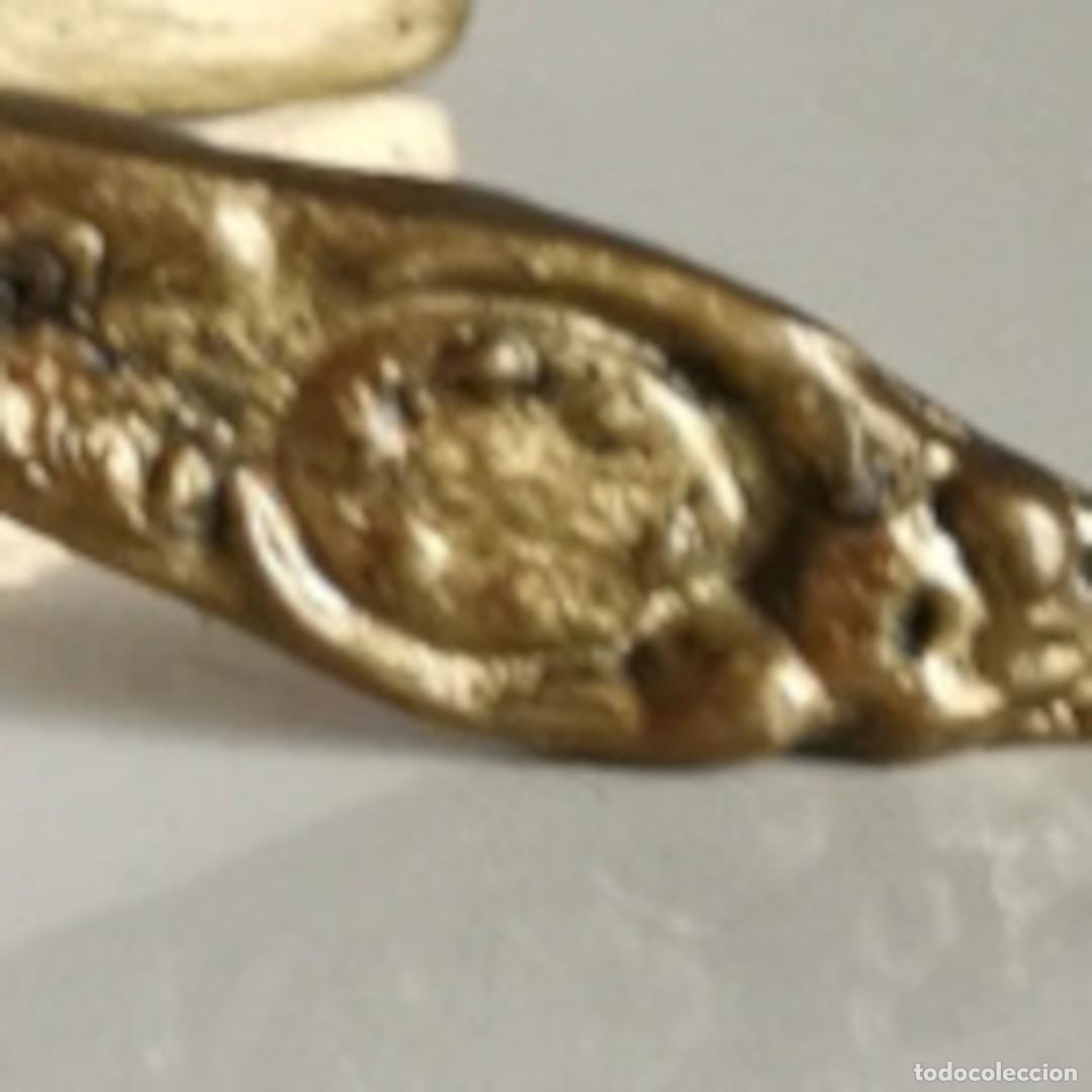 Antig&uuml;edades: CASCANUECES ANTIGUO DE BRONCE - Foto 4