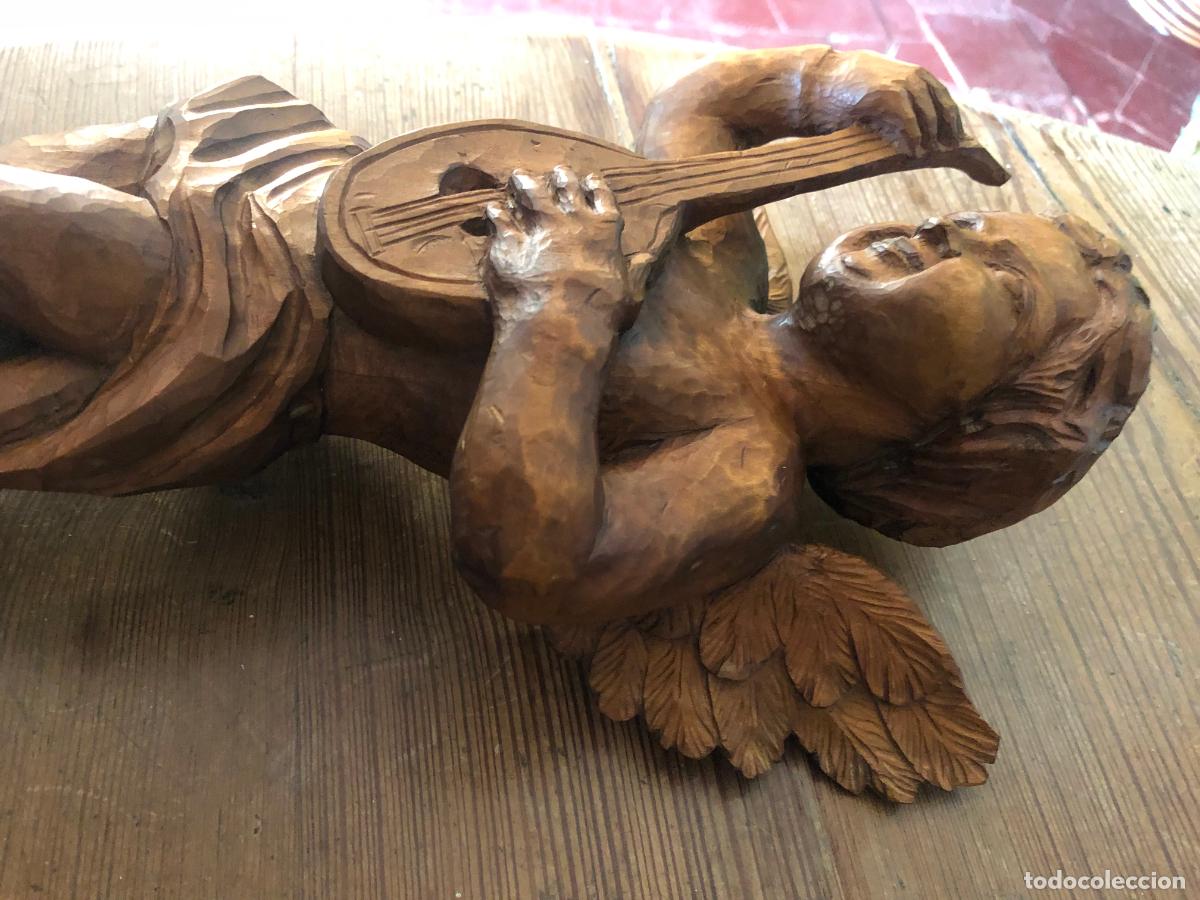 Antig&uuml;edades: 31 cm &middot; Talla de madera &middot; &Aacute;ngel Querub&iacute;n Putto