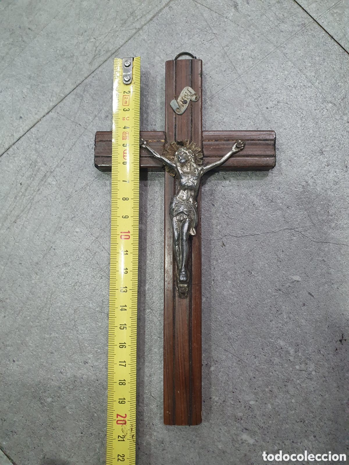 Antig&uuml;edades: Antiguo crucifijo en madera. (L130) - Foto 2