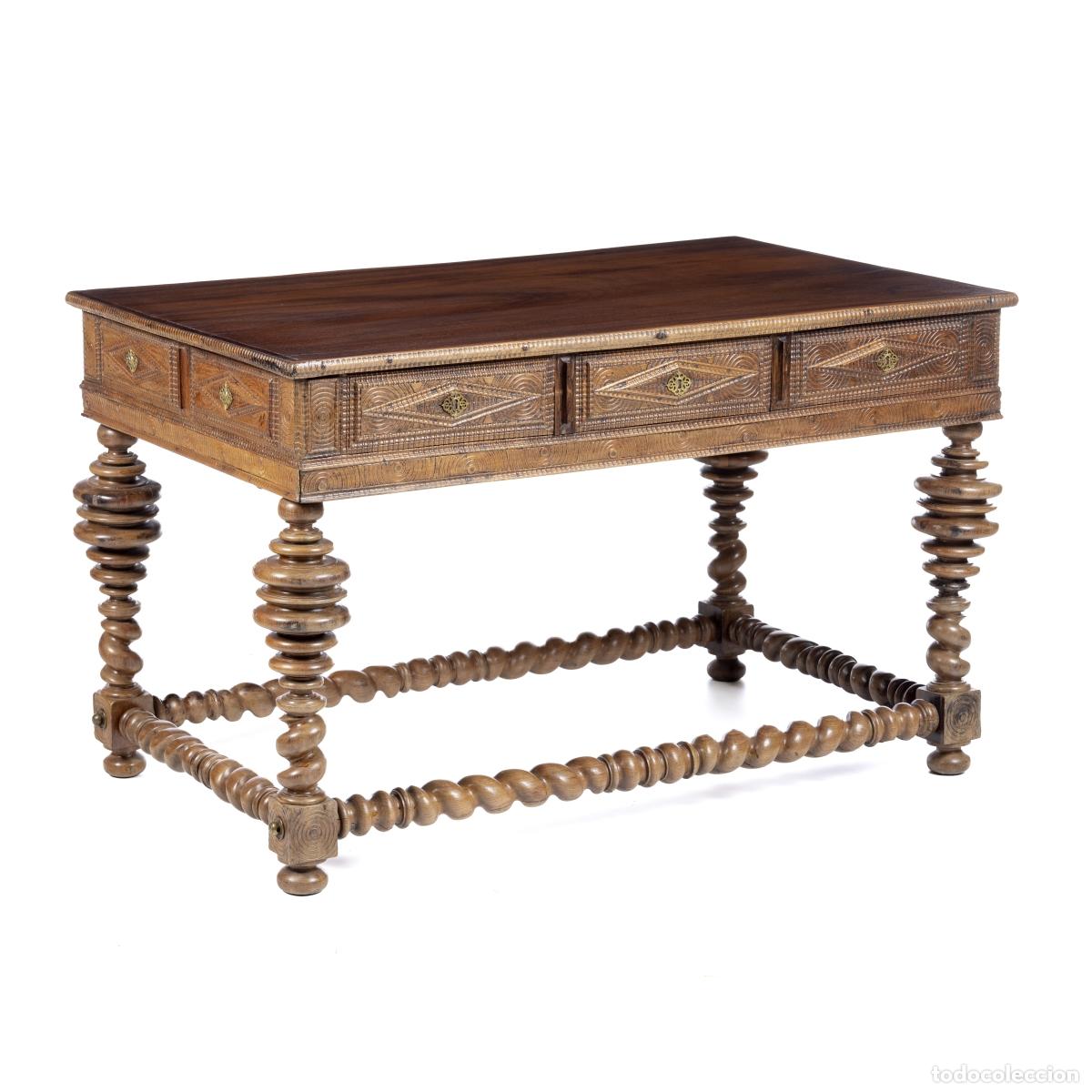 Antig&uuml;edades: MESA DE BUFFET - Foto 1