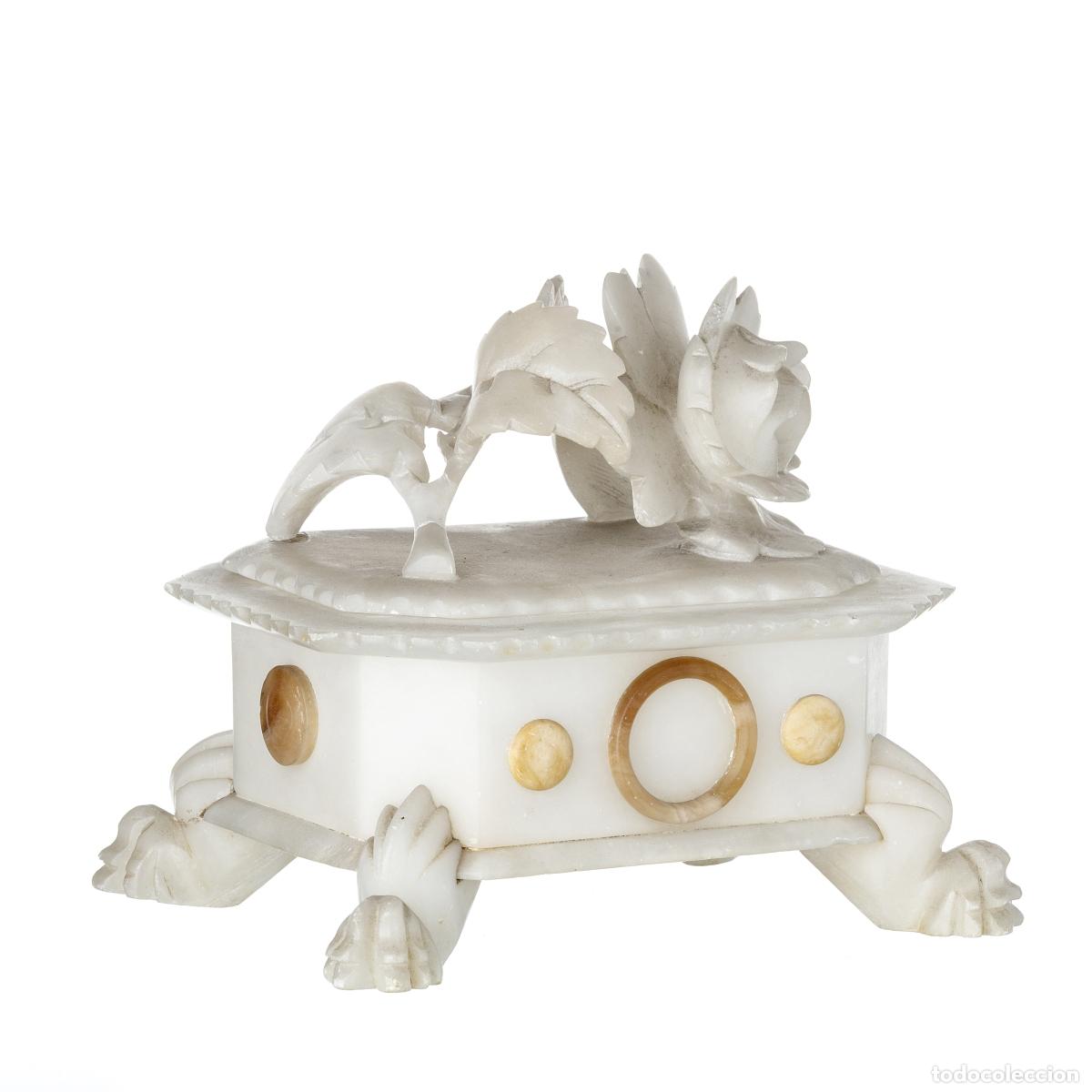 Antig&uuml;edades: ARMARIO DE JOYAS - SIGLO XIX - Foto 1