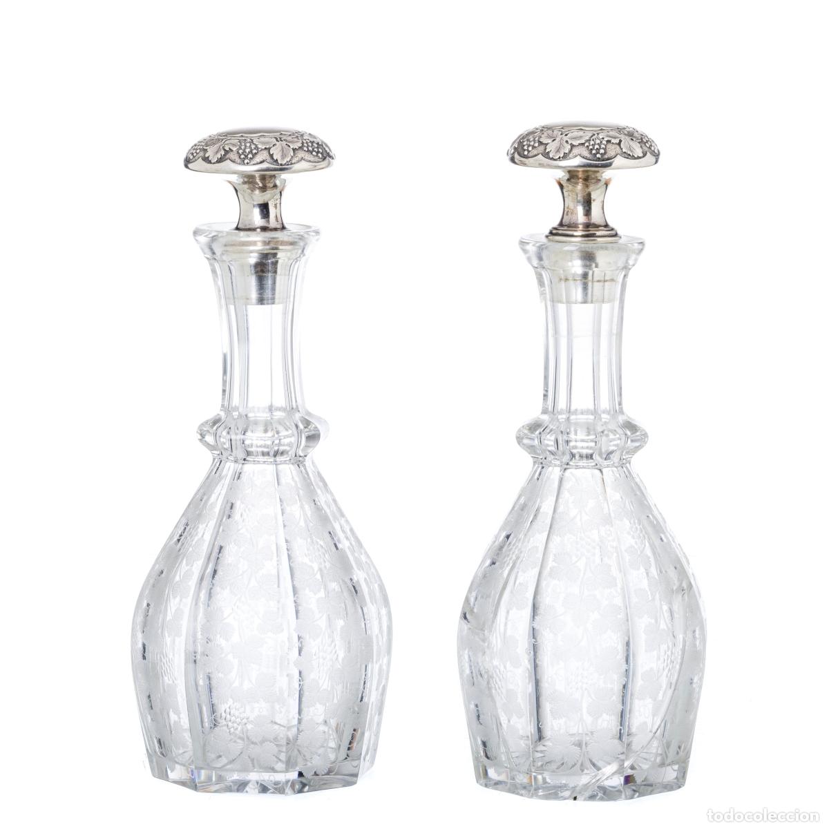 Antig&uuml;edades: DOS BOTELLAS - Foto 1
