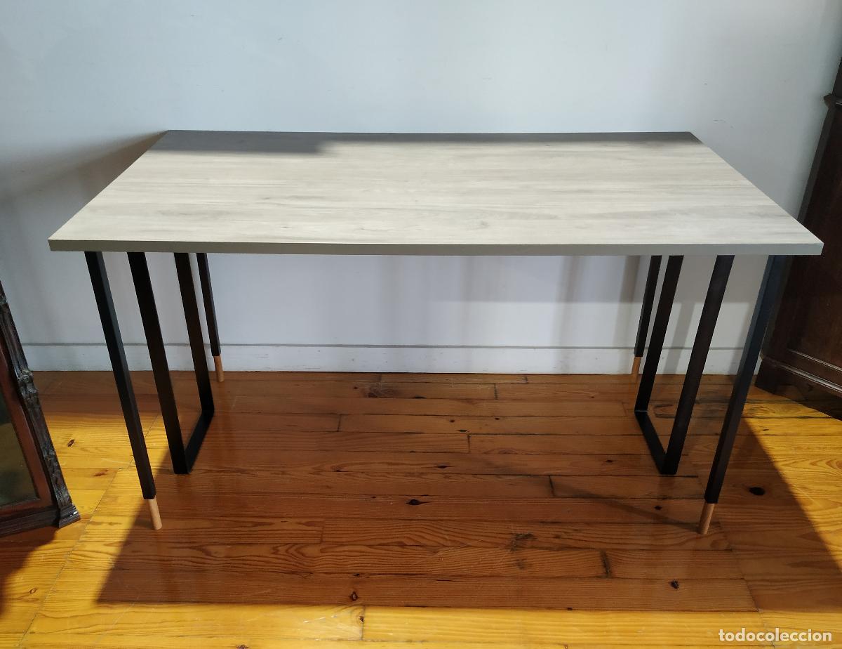 Antig&uuml;edades: MESA MODERNISTA - Foto 1