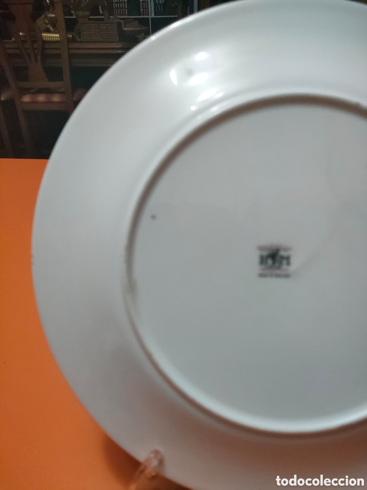 Antig&uuml;edades: Plato Jubileo de Plata Isabel II - Foto 6