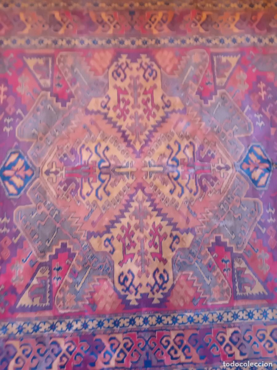 Antig&uuml;edades: Alfombra antigua marca Elite - Foto 2
