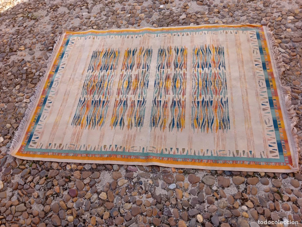 Antig&uuml;edades: Alfombra grande antigua - Foto 1