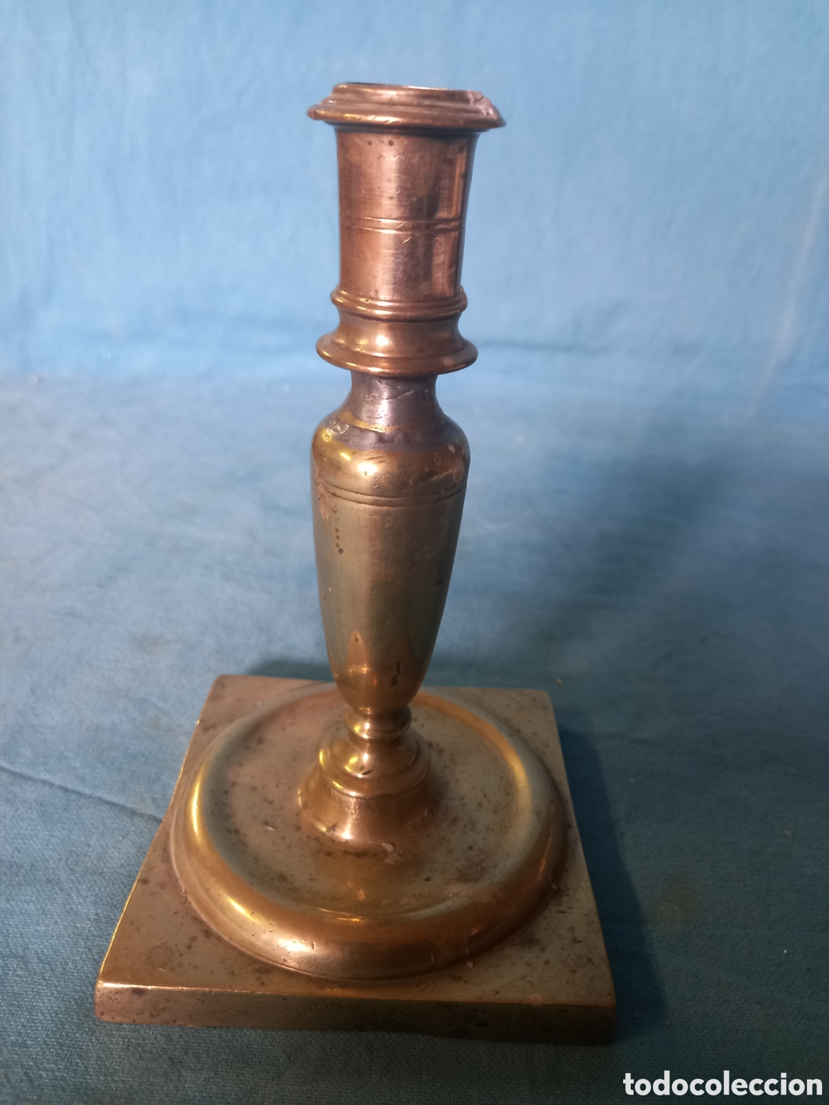 Antig&uuml;edades: Candelabro, candelero de bronce. S. XVIII. - Foto 2