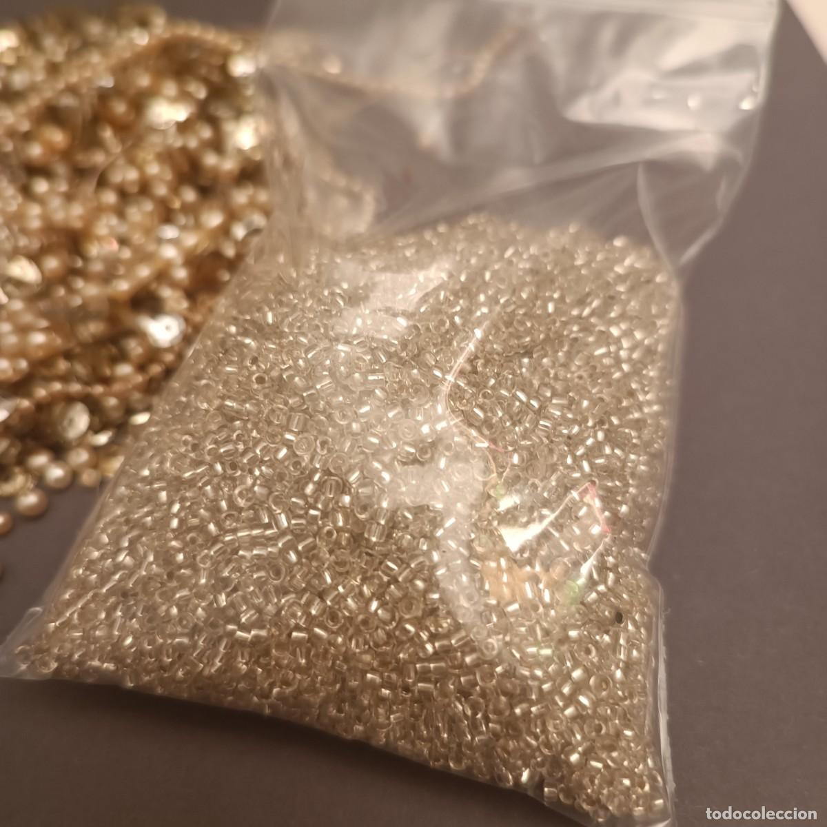 Antig&uuml;edades: CUENTAS DE CRISTAL Y PAILLETTES - Foto 2