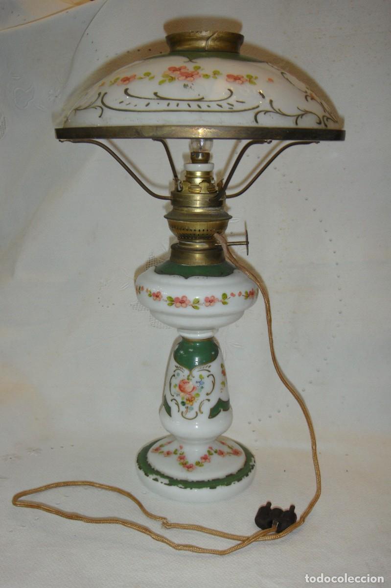 Antig&uuml;edades: Quinqu&eacute; electrificado en opalina pintada a mano &middot; (ca. 1900 &ndash; 1920) - Foto 11