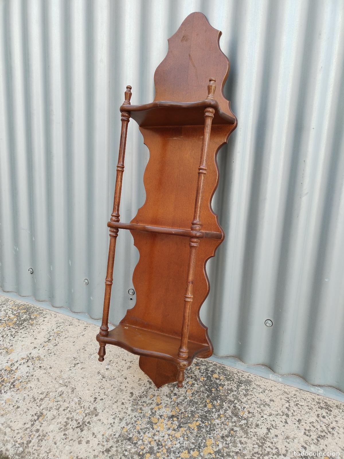 Antig&uuml;edades: repisa de pared en madera dm - Foto 4