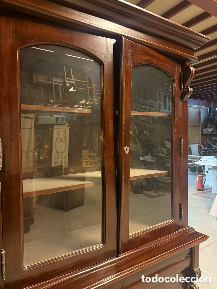 Antig&uuml;edades: Aparador Buffet de caoba - Foto 3