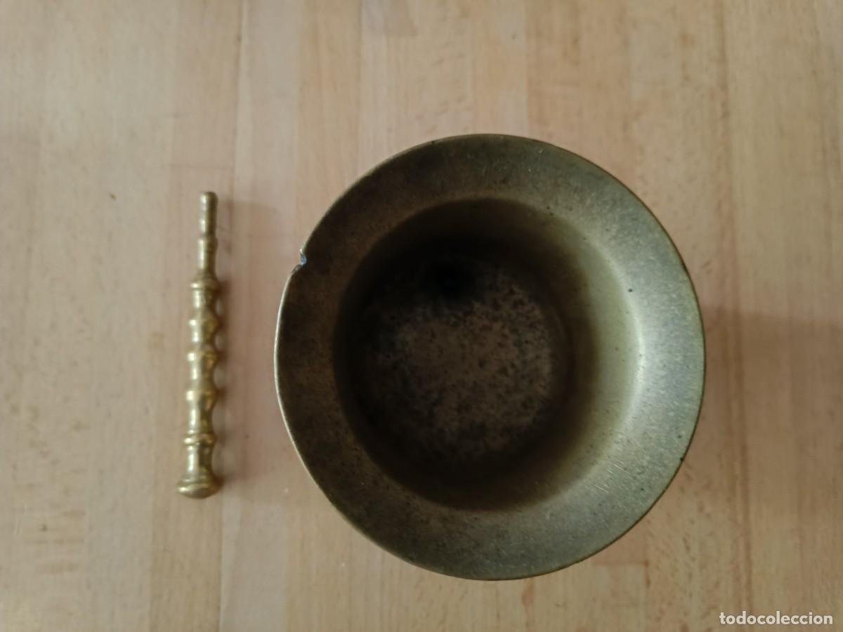 Antig&uuml;edades: ANTIGUO MORTERO O ALMIREZ DE BRONCE, CON SU MANO - Foto 2
