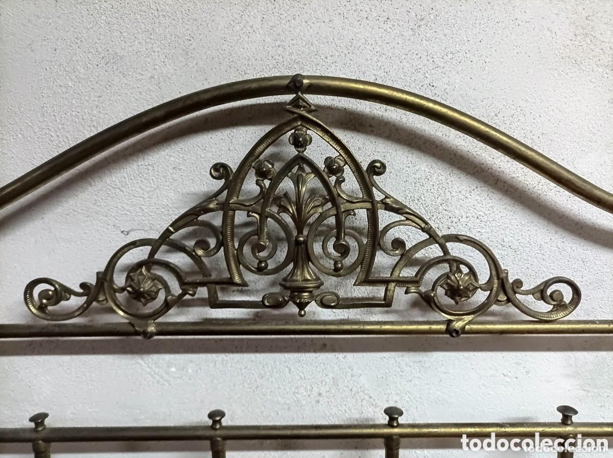 Antig&uuml;edades: ANTIGUO CABECERO DE CAMA , REALIZADA EN BRONCE - Foto 4