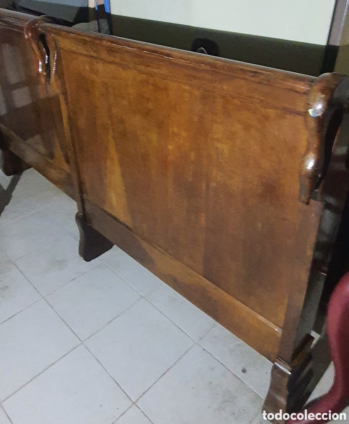 Antig&uuml;edades: Cabezal antiguo de cama de madera - Foto 3