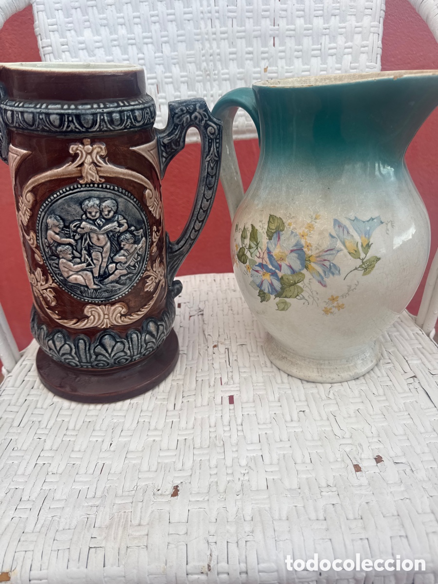 Antig&uuml;edades: Pareja de jarras de Manises y Sevilla Pitman - Foto 2