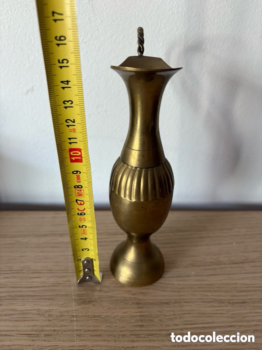 Antig&uuml;edades: Antigua jarra de bronce (A16) - Foto 3