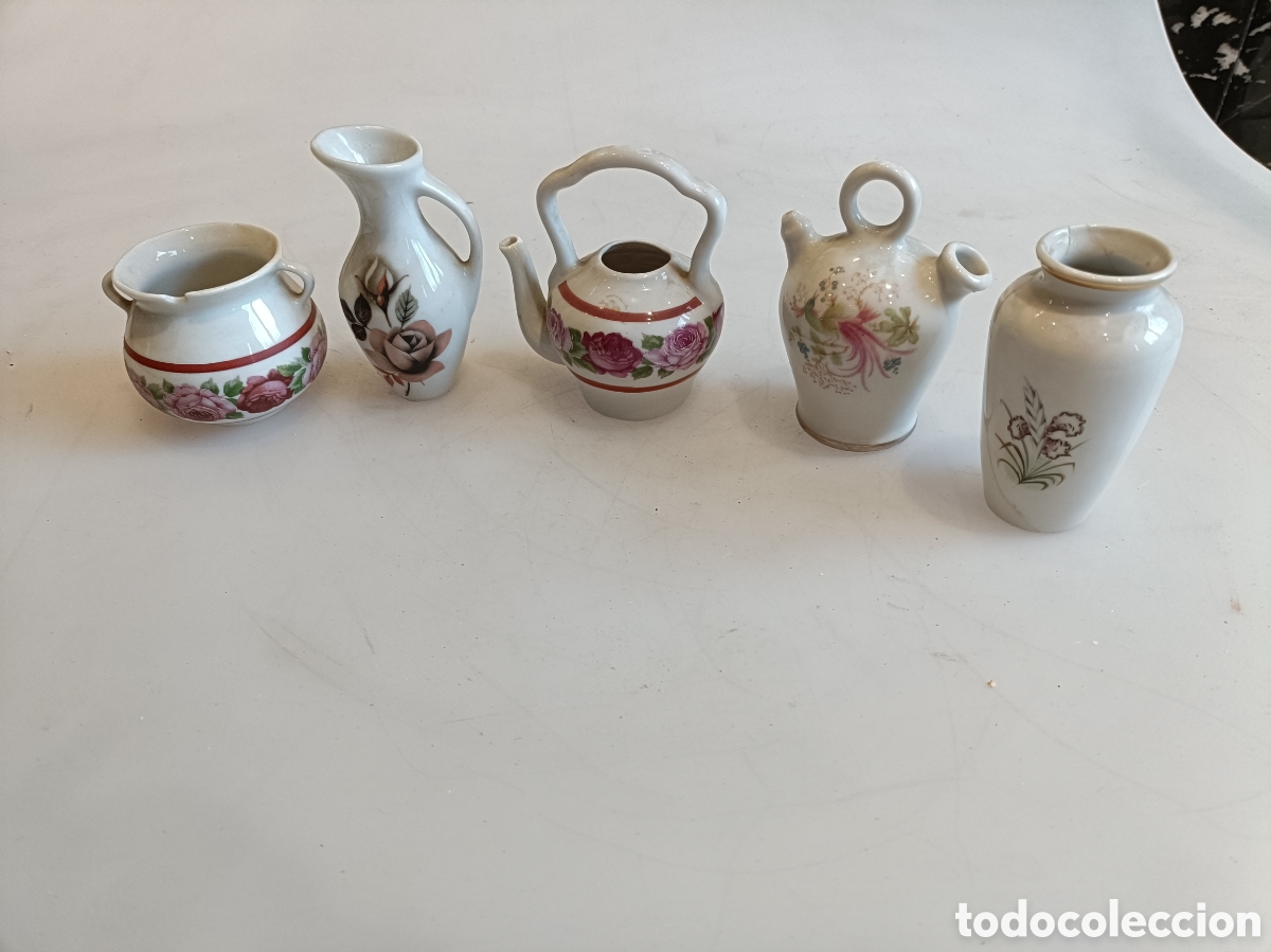 Antig&uuml;edades: Lote peque&ntilde;as porcelanas - Foto 1