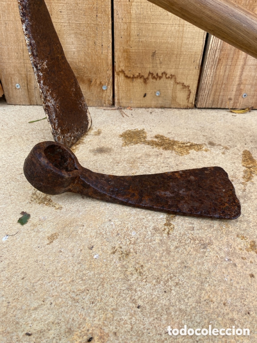 Antig&uuml;edades: Lote 2 azadones antiguos - Foto 8