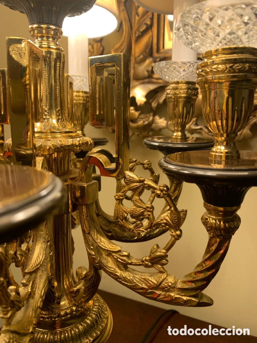 Antig&uuml;edades: Lampara de mesa de bronce - Foto 4