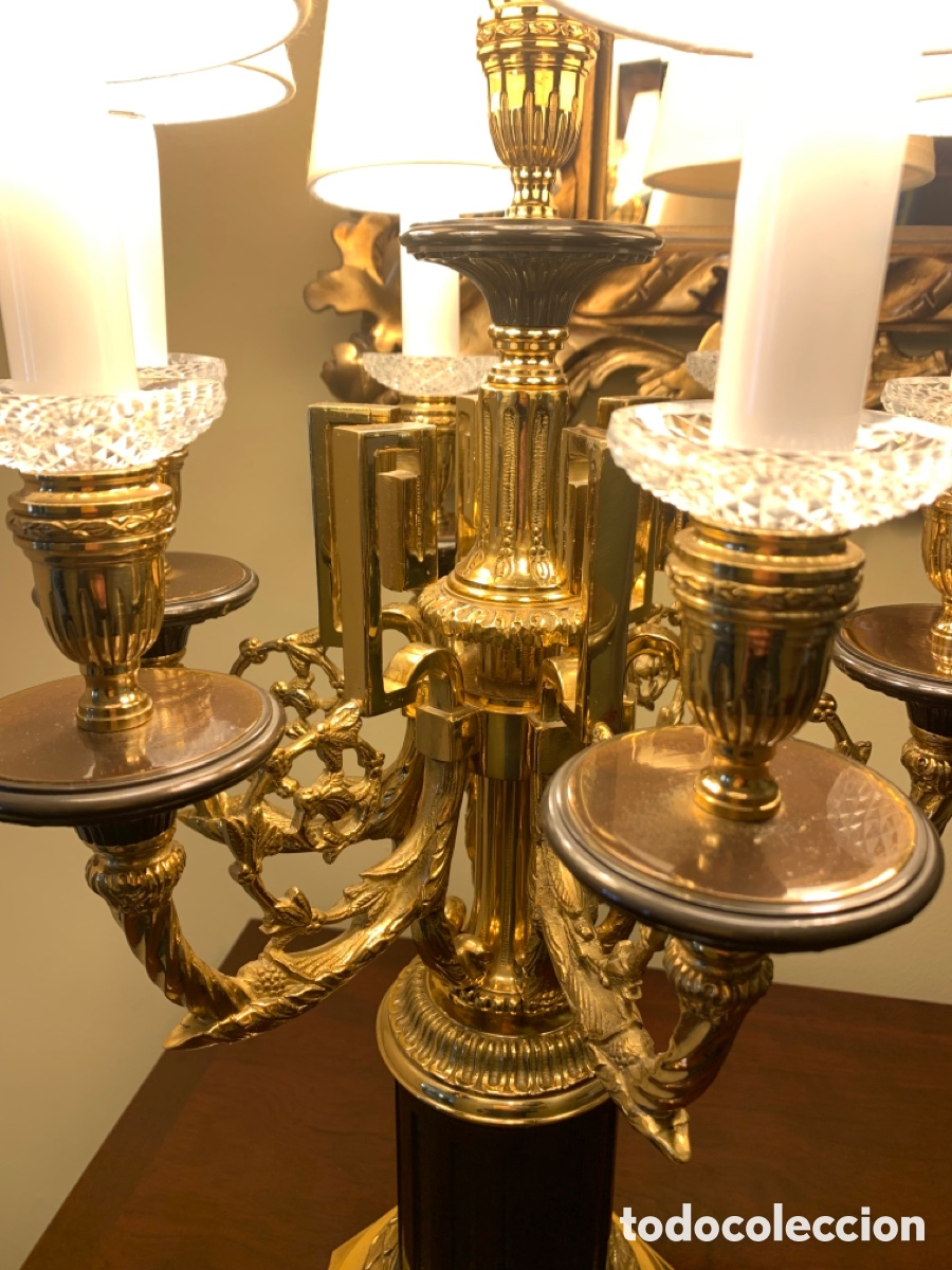 Antig&uuml;edades: Lampara de mesa de bronce - Foto 7