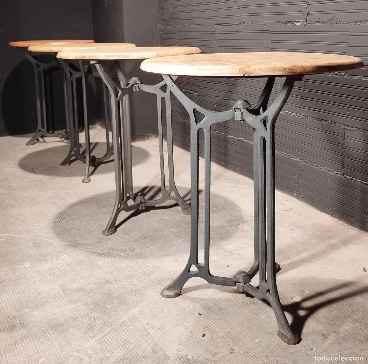 Antig&uuml;edades: 4Mesa de caf&eacute; en hierro fundido - Foto 1