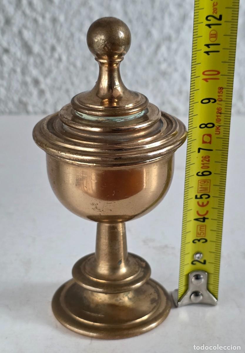 Antig&uuml;edades: Antiguo Peque&ntilde;o C&aacute;liz de Bronce - Foto 15