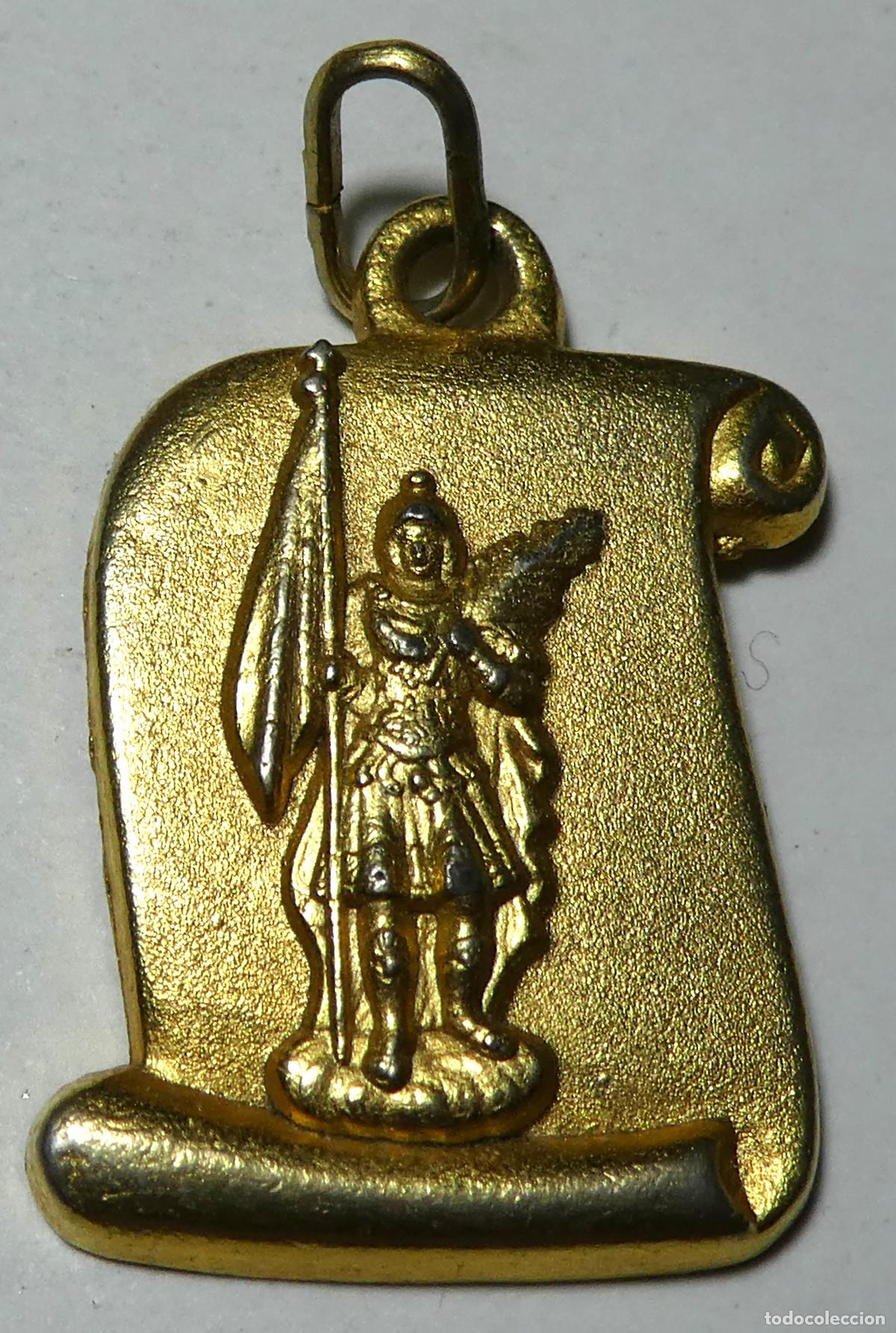Antig&uuml;edades: Medalla de San Miguel Arc&aacute;ngel. - Foto 1