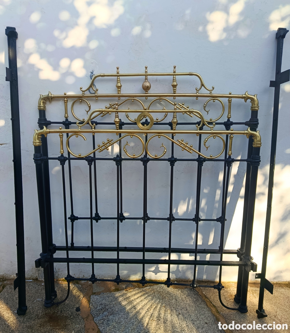 Antig&uuml;edades: Cama Antig&uuml;a de metal y forja - Foto 5