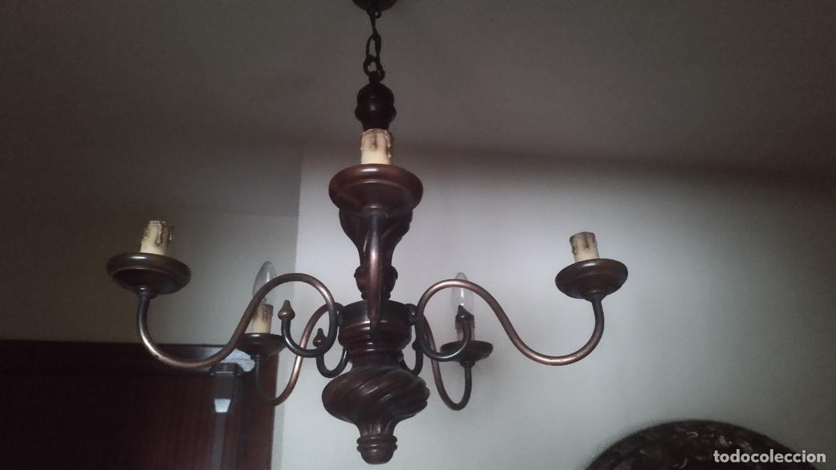 Antig&uuml;edades: Lampara Madera y Metal 5 brazos - Foto 1