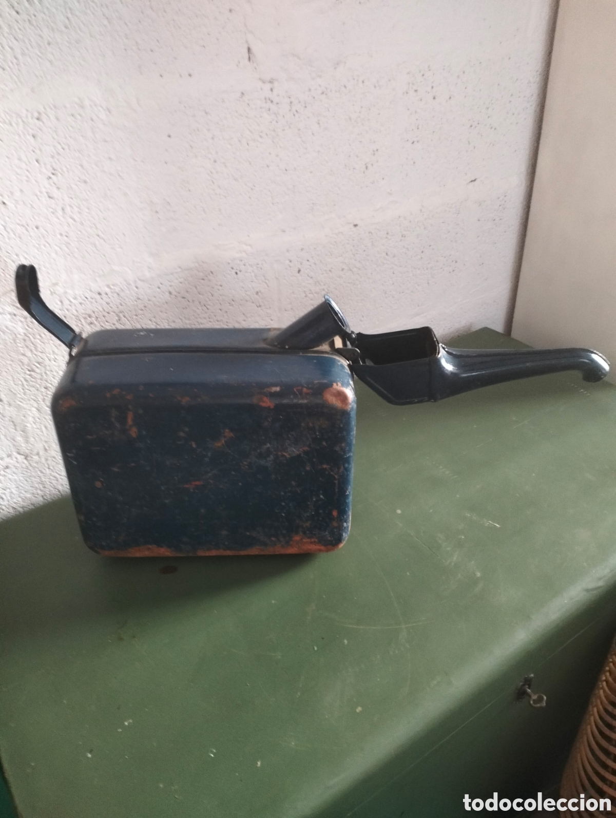 Antig&uuml;edades: Antigua garrafa de gasolina - Foto 6