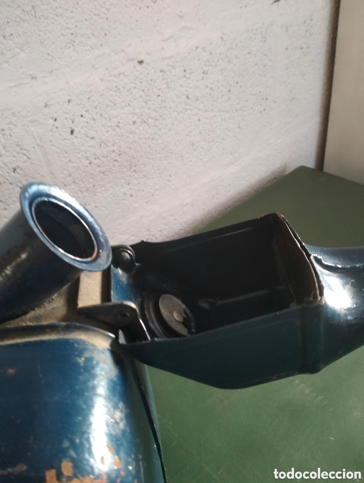 Antig&uuml;edades: Antigua garrafa de gasolina - Foto 7